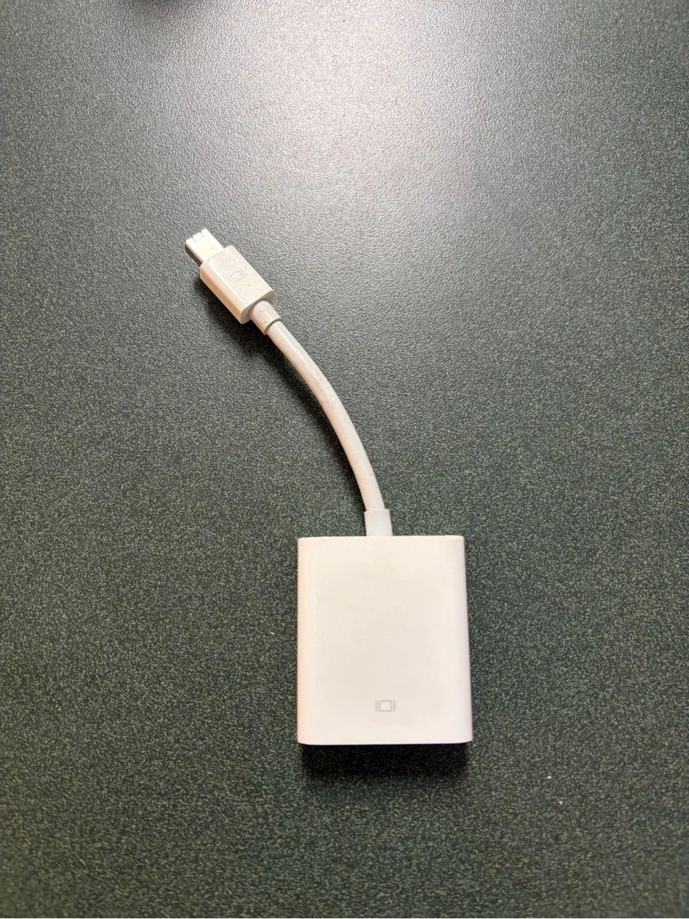 Apple Mini DisplayPort to VGA Display Adapter MB572Z/B (A1307)